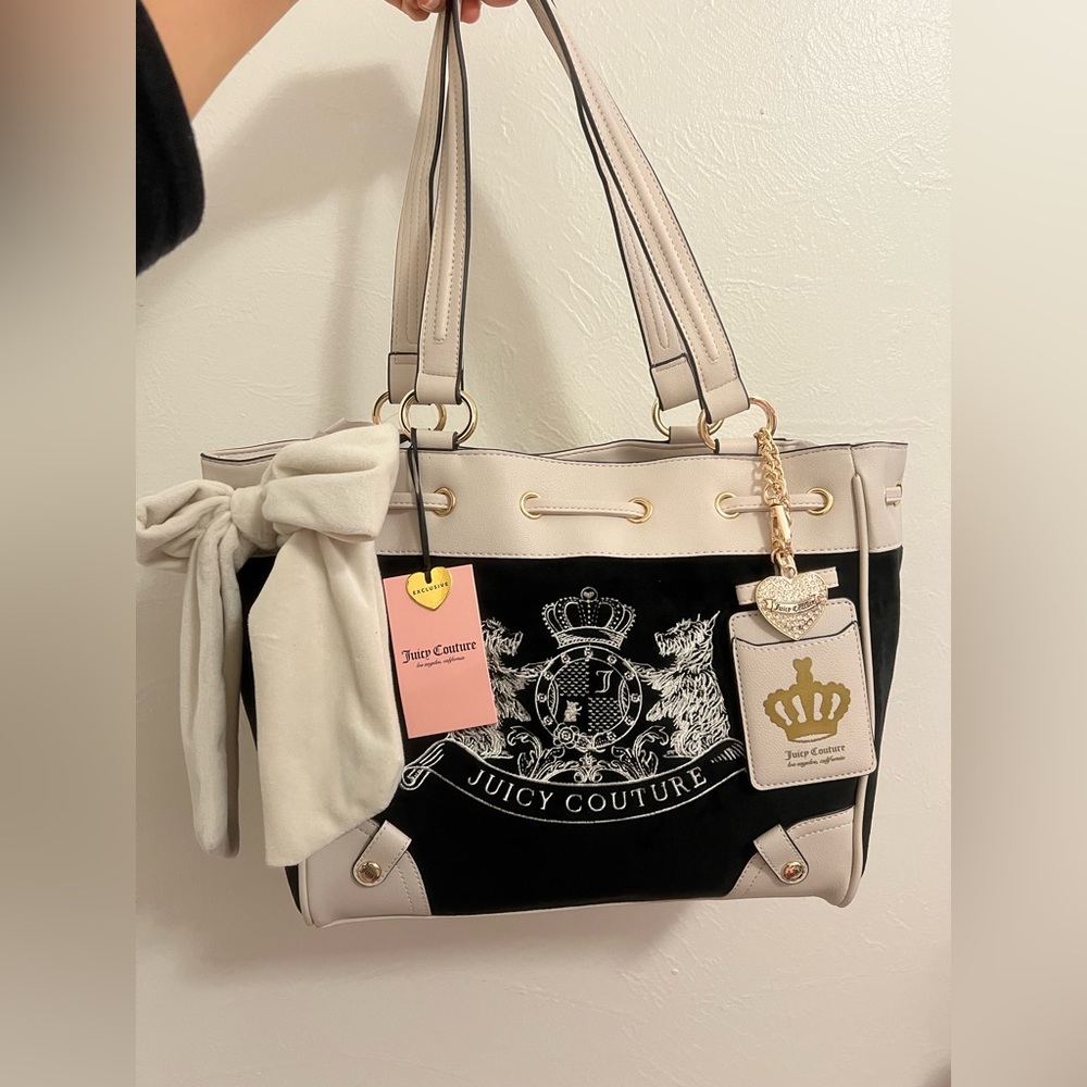 Juicy Couture Classic Scottie Dogs Day Dreamer Tote Black and Cream Bag
